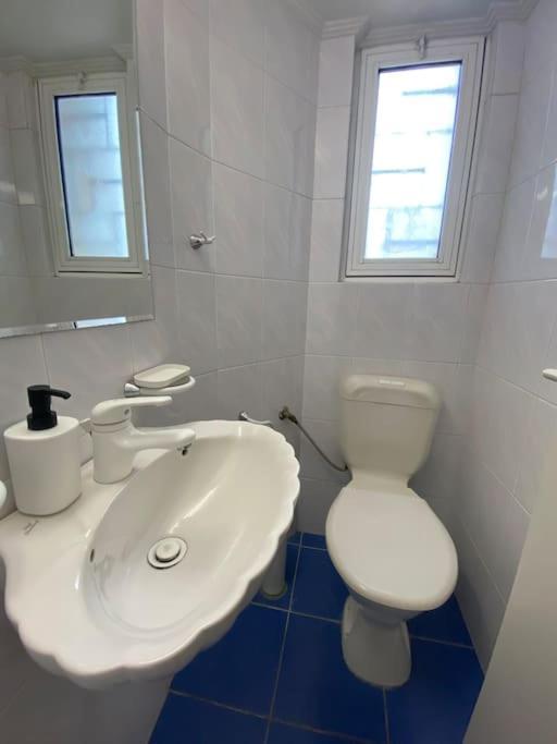 2-Bedroom Apartment In Athina Athen Eksteriør billede